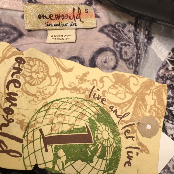 NWT One World Cream/ Black Women Tops - Picture 8 of 8